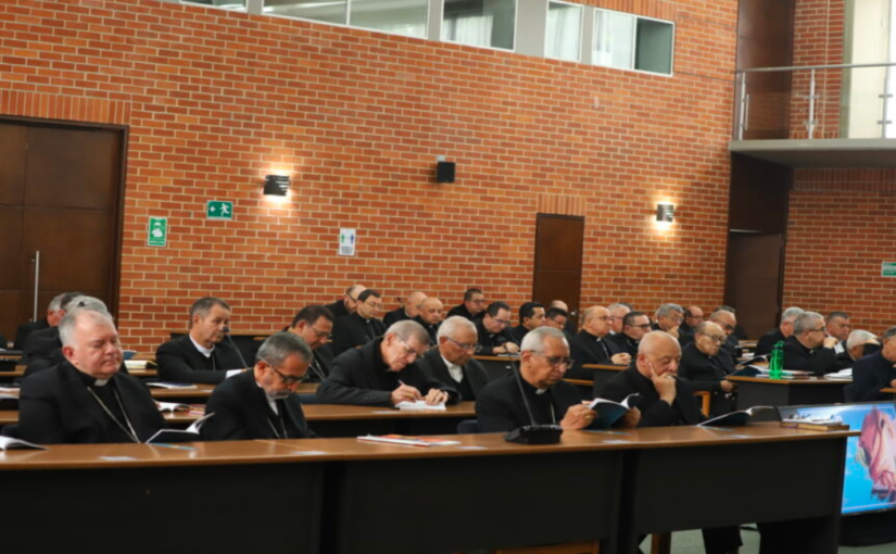 Obispos de Colombia analizan la relación entre “la Asamblea Eclesial y el Sínodo 2021-2024”